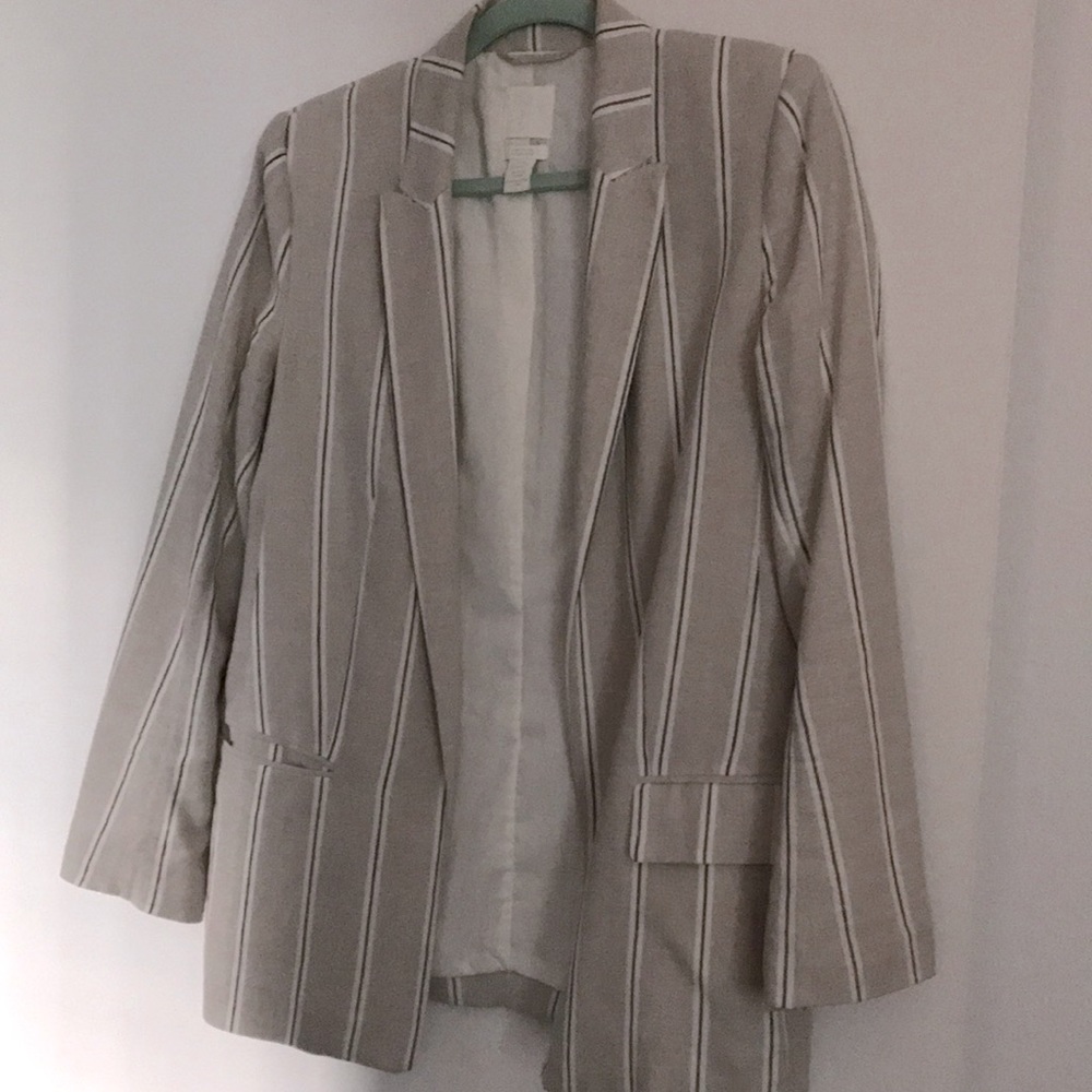 H&M Light brown  black strip jacket